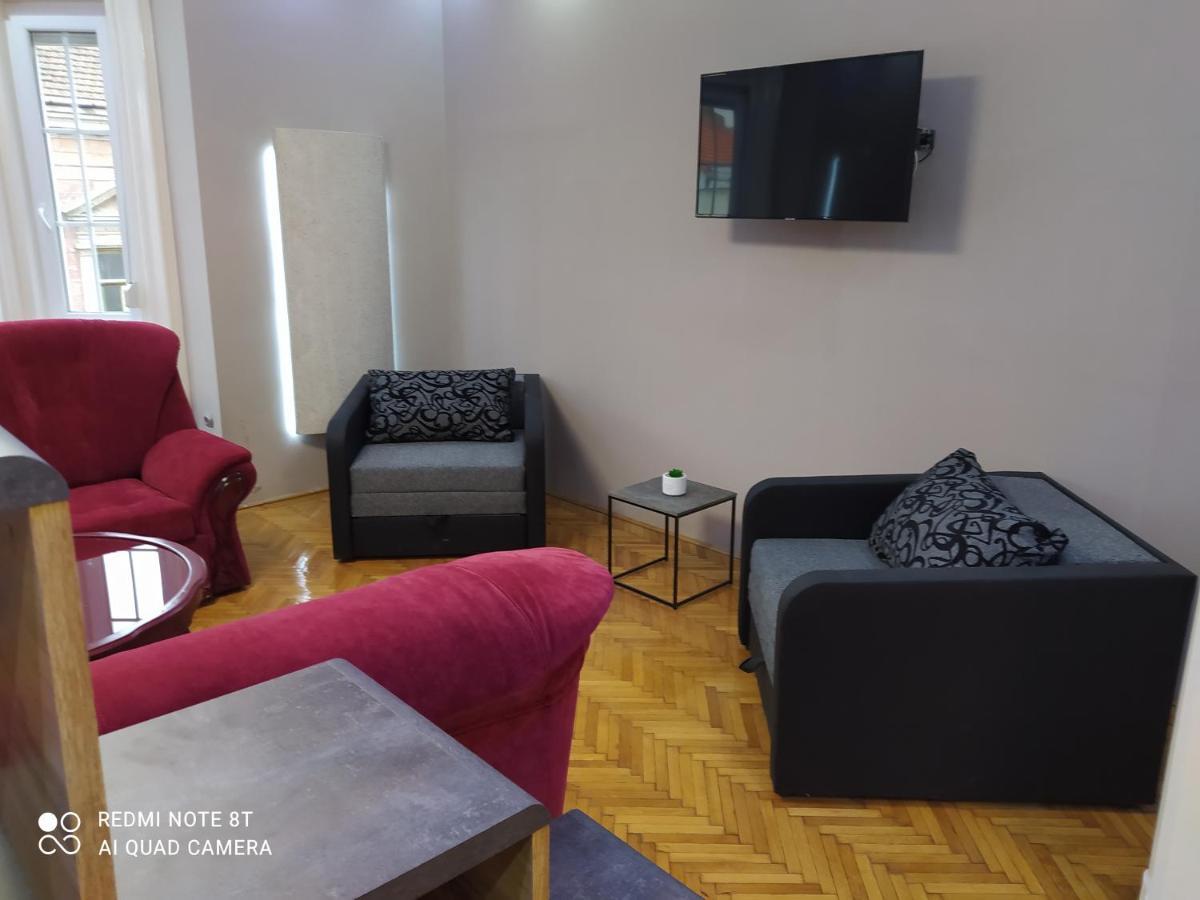 Appartamento Széchenyi Apartman  Miskolc Esterno foto